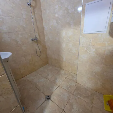 Spacious 4-room Flat In Center - Sleeps 6 - Walk Everywhere * Pleven