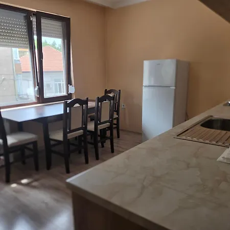 Apartment Spacious 4-room Flat In Center - Sleeps 6 - Walk Everywhere *
