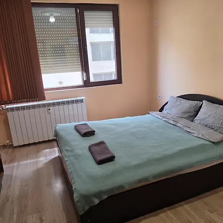 Lejlighed Spacious 4-room Flat In Center - Sleeps 6 - Walk Everywhere *